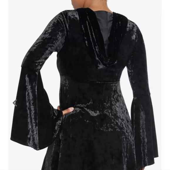 Cosmic Aura Velvet Hood Dress - Picture 3 of 3